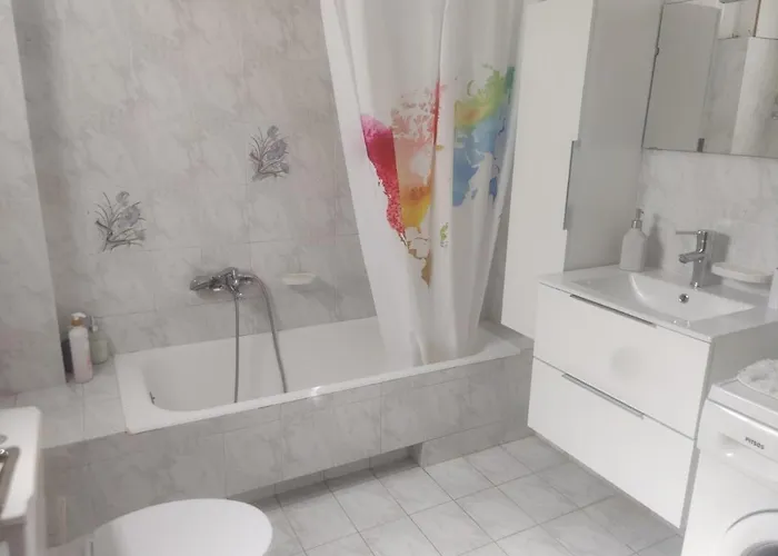 アパート Lazarus